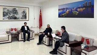 吉林市人才学会会长李才听取创新人才网工作汇报并部署下一步工作