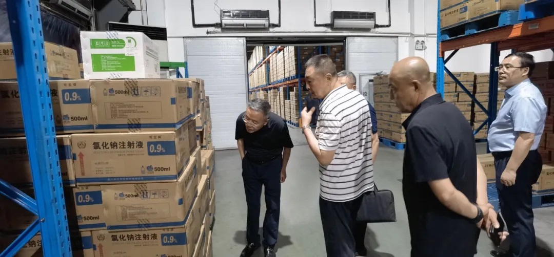 名誉会长韩晓峰调研吉林市孵化基地