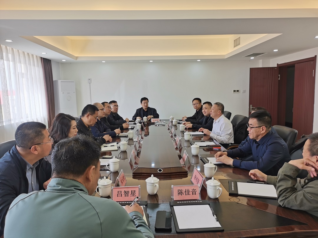 吉林化工学院一行考察创新人才科技产业孵化基地
