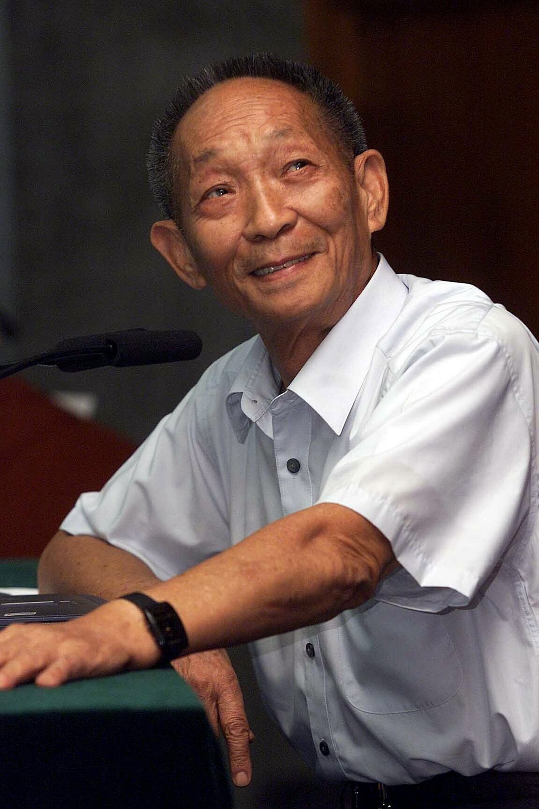 人就像种子，要做一粒好种子
